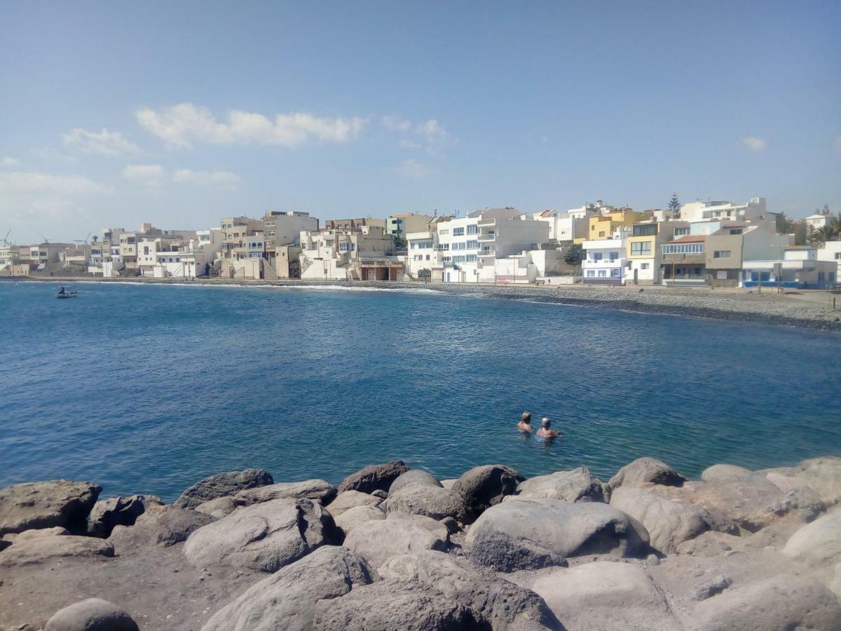 Seaview Pozo Izquierdo Villa Bagian luar foto